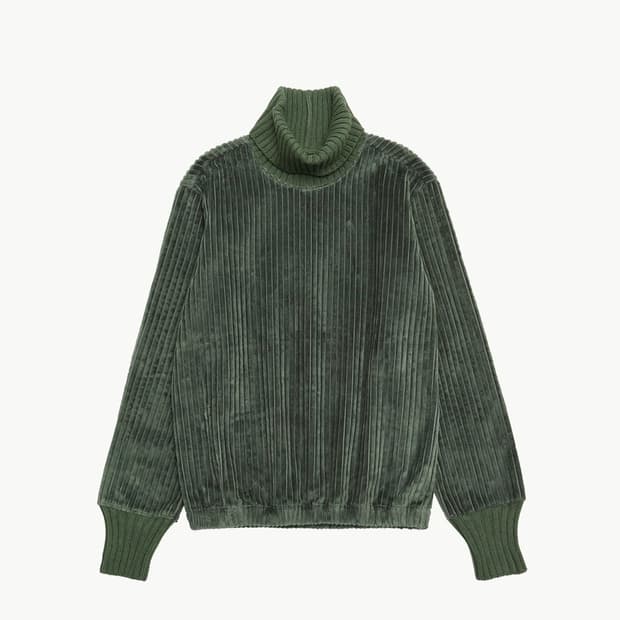 [1] 가브리엘라 콜 가먼츠 코듀로이 풀 오버 구합니다