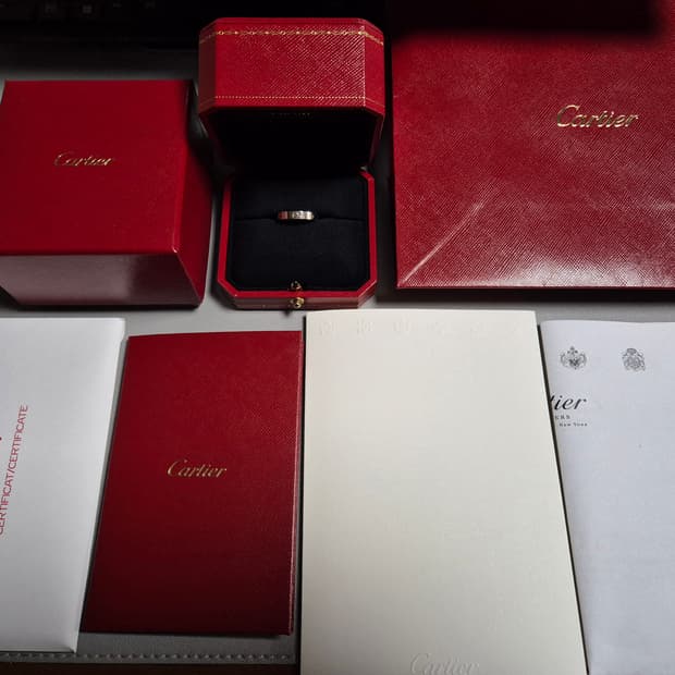 까르띠에 러브링 스몰 화이트골드 58호 (풀박스)