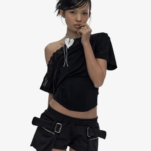 카시코 레이스 원숄더 코르셋 티 블랙 s