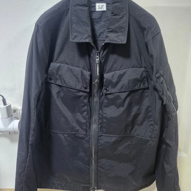 cp컴퍼니 테일론 셔츠 자켓
