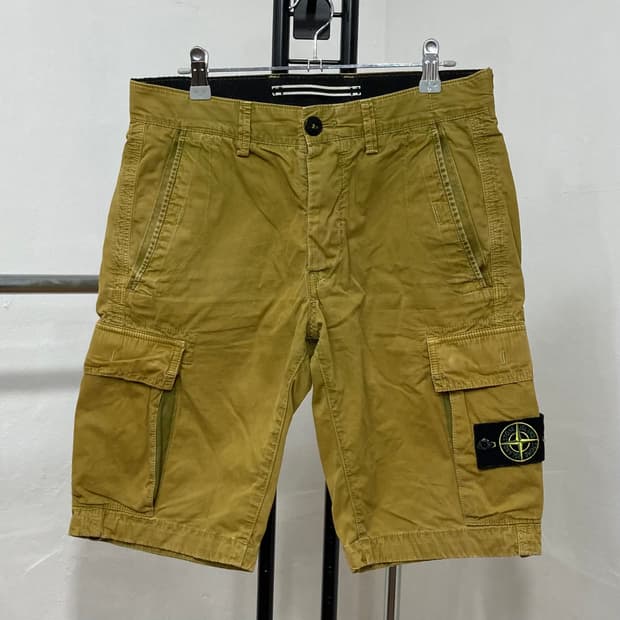 스톤아일랜드(Stone Island) 코튼 카고 반바지