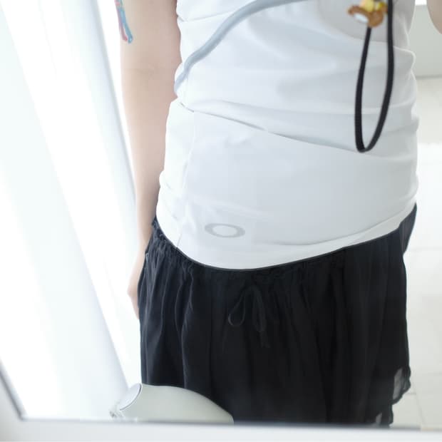 Oakley sleeveless