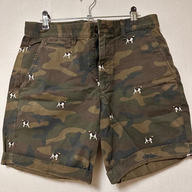 (탭만땐 새상품!!) GAP 카모플라쥬 강아지 자수 반바지 31사이즈