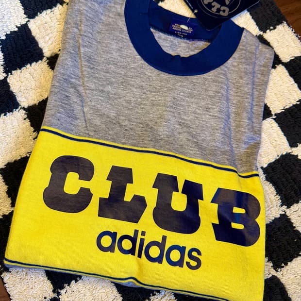 [새상품/희귀] 올드스쿨 데상트제 클럽 아디다스 빈티지 반팔 (M)