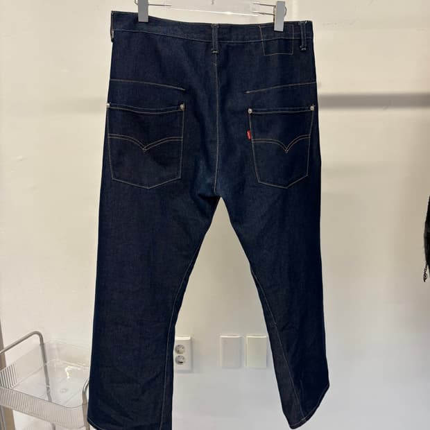 Levi’s indigo denim 34