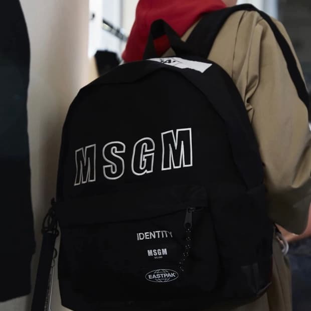 MSGM X eastpak 콜라보 백팩(BTS 진 착용)