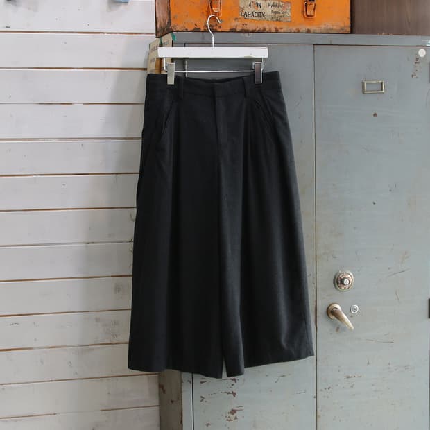 유니클로 +J 모직 와이드 팬츠 (여성용 30)