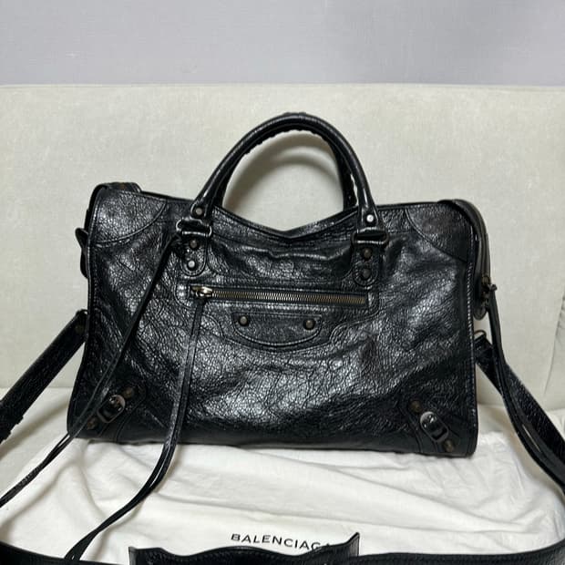 [SA 정품] 발렌시아가 시티 모터백 미디움 블랙 신