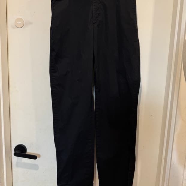 umer 유메르 블랙 코튼 팬츠