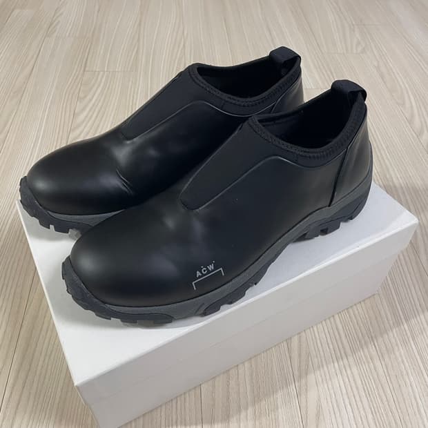 어콜드월 더트 목