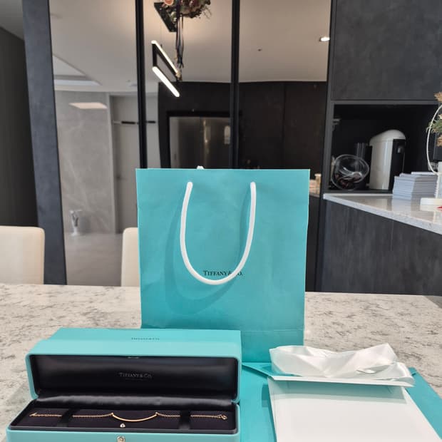 티파니앤코 T 스마일 팔찌 로즈골드 M사이즈 풀세트25년5월