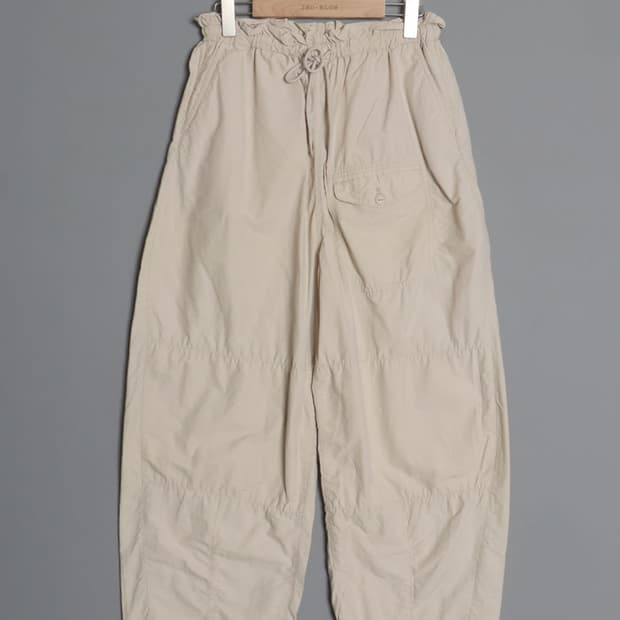 niko and… Fatigue Curved Pant (28)