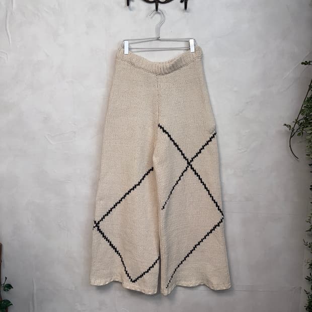 Ivory diamond wide loose knit pants