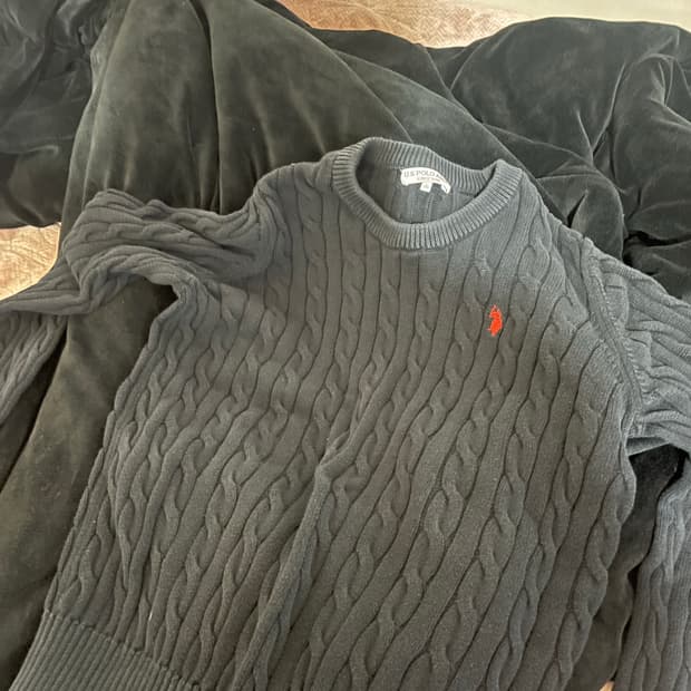 폴로 니트 긴팔