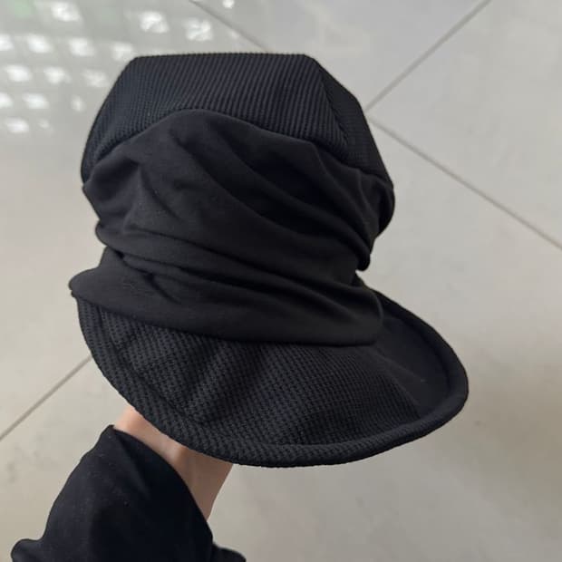 BLACK CAP 블랙 캡