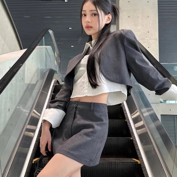 카키포인트 미니 수트 셋업