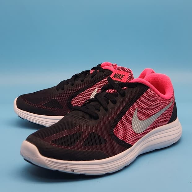 o 나이키 레볼루션 아동운동화 235