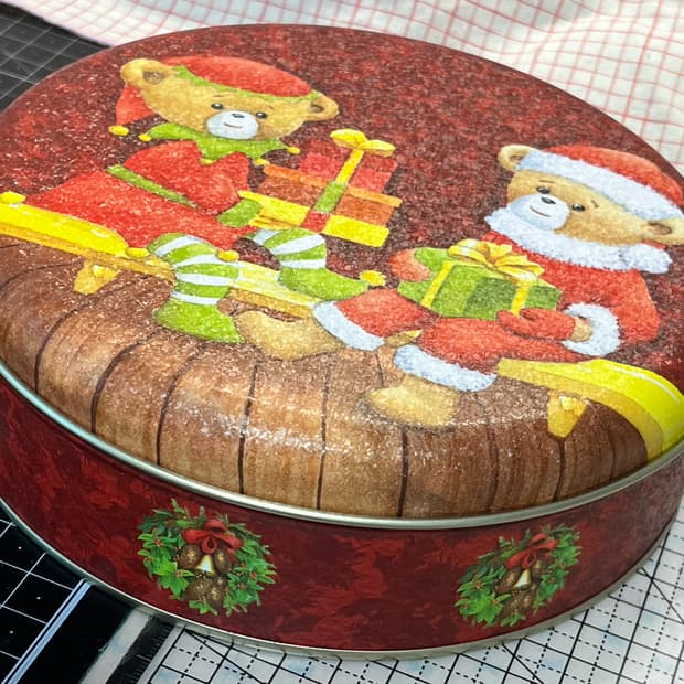 홍콩 제니 베이커리 크리스마스 한정 틴케이스 (원형 쿠키 보관함 성탄절