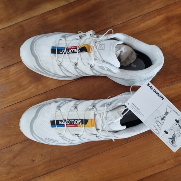 살로몬 xt6 화이트 새상품 285사이즈