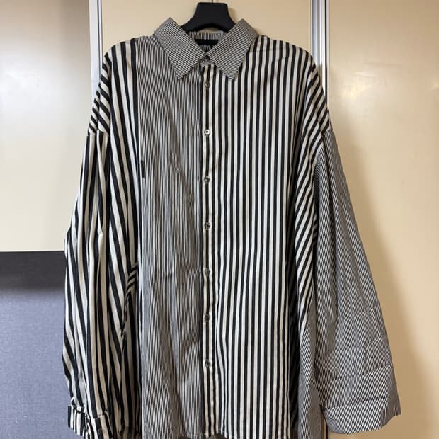 아조바이아조 투폴드 셔츠