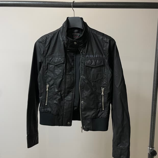 (M) Fubu 후부 여성 락시크 y2k 블랙 자켓