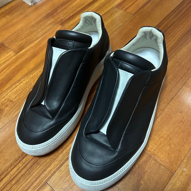 마르지엘라 퓨처 청키 로우 레더