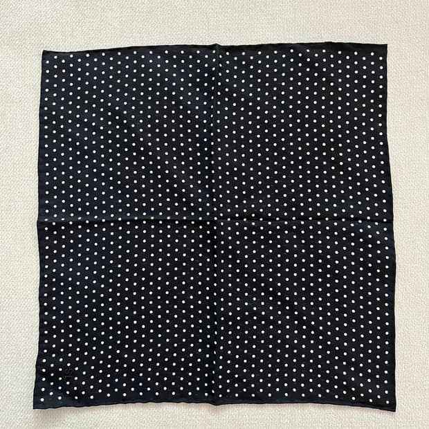 생로랑 쁘띠 스카프