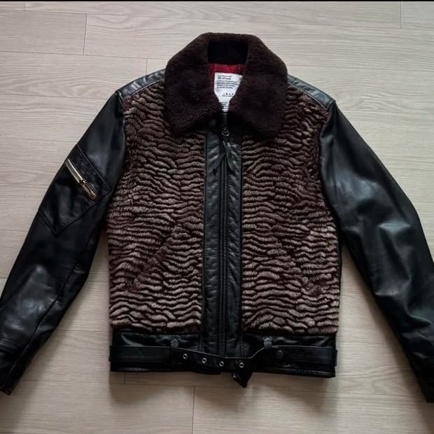 정품 디아프바인 8주년 기념 그리즐리 가죽 자켓 사이즈:S(95)