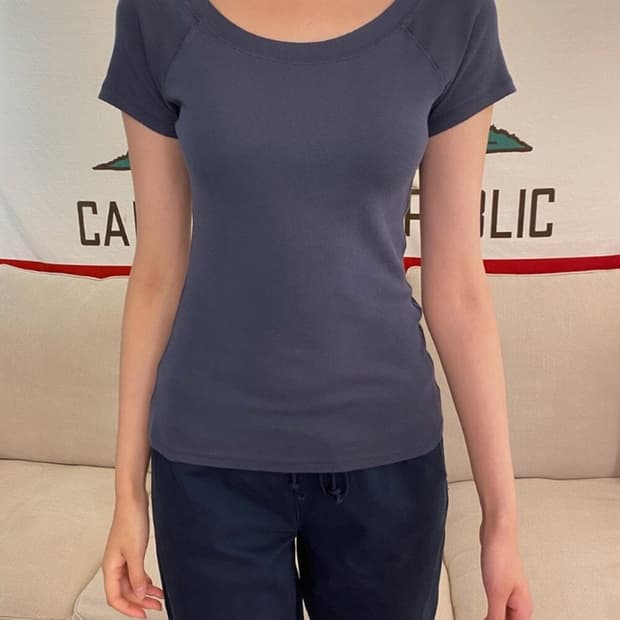 브랜디멜빌 알라이아 탑