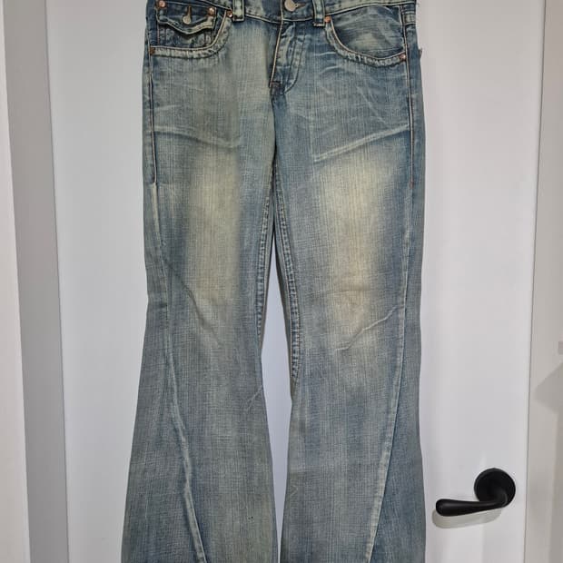 트루릴리전 로우웨이스트 커브드 데님