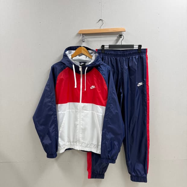 남성 L / 나이키 윈드러너 바람막이 + 조거팬츠 세트 
