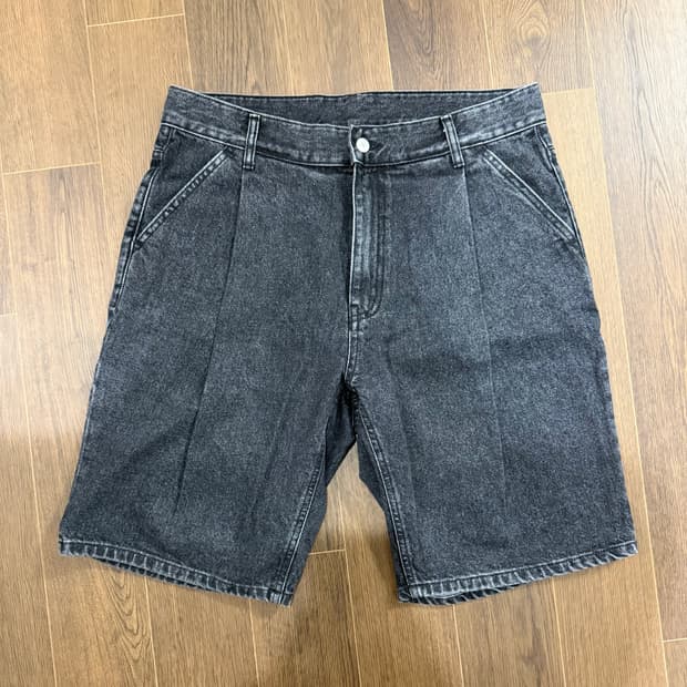 (L) 유니폼브릿지 블랙 데님 쇼츠 흑청 반바지