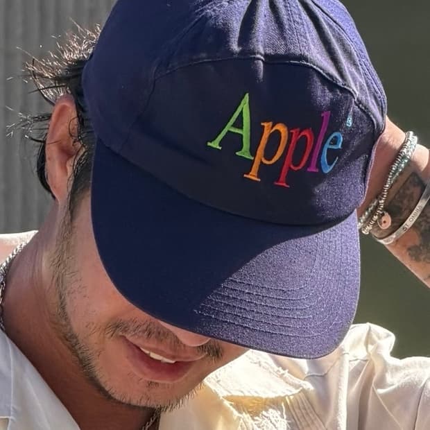 90’s Apple Cap