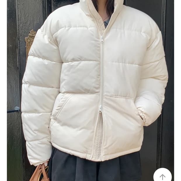 에이블리아이보리 숏패딩 점퍼
