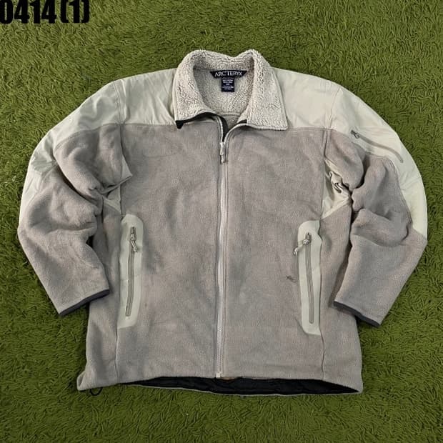 아크테릭스 후리스