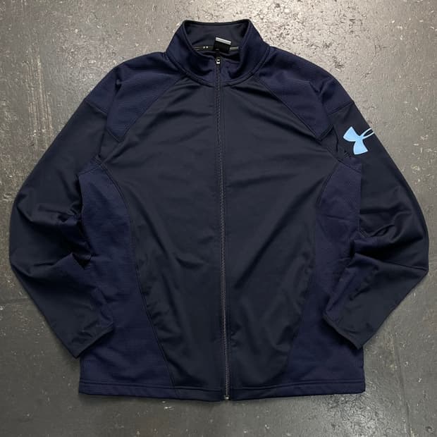 105 언더아머 집업