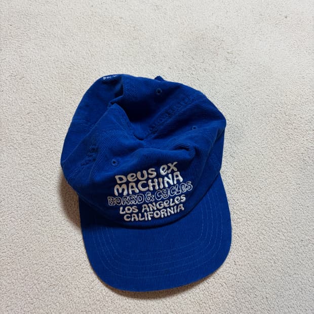 데우스 코듀로이 볼캡