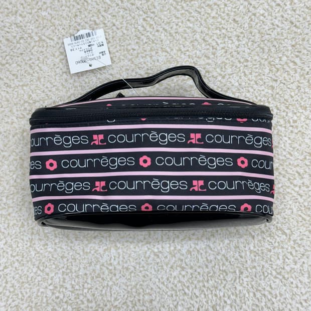 새상품) 꾸레쥬 레터링 로고 메이크업 파우치