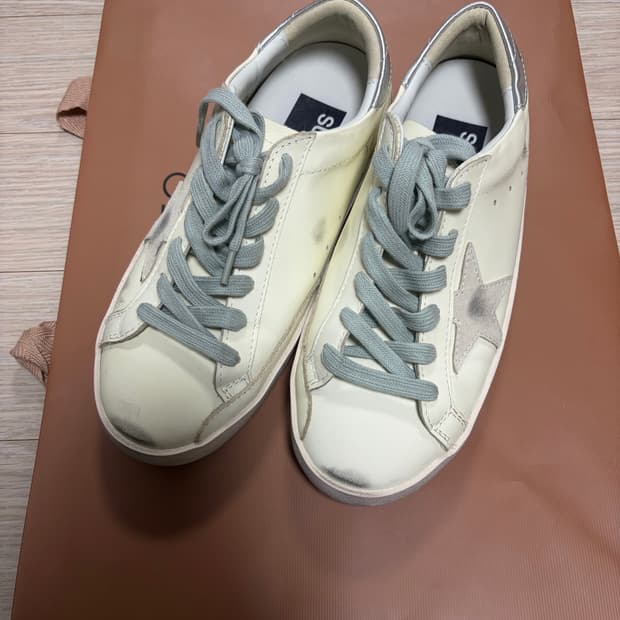 골든구스 스니커즈