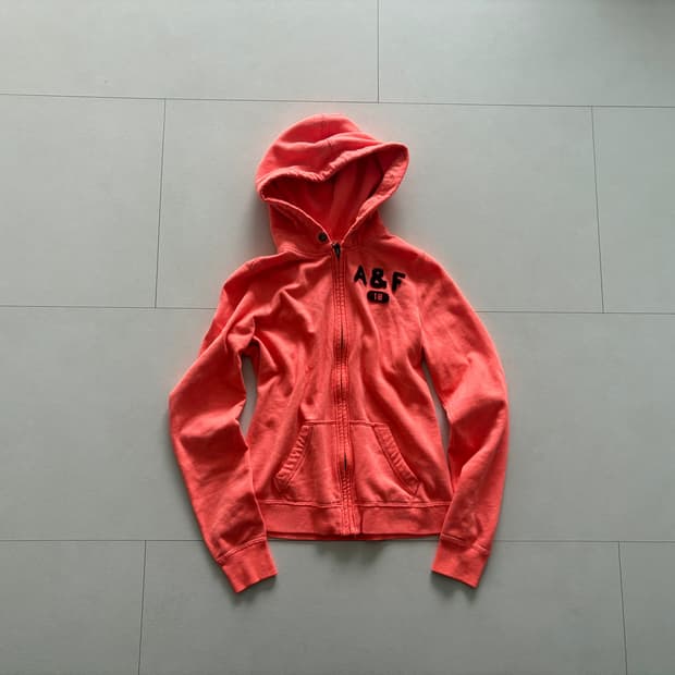 abercrombie&fitch) zip hoodie