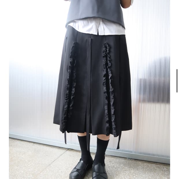 (구매) 바하윤 RUFFLE RIBBON PLEATS SKIRT