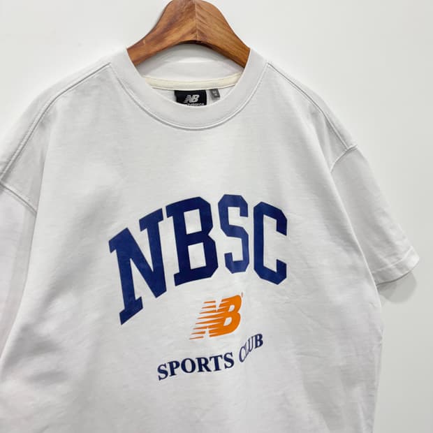  New Balance 반팔티  