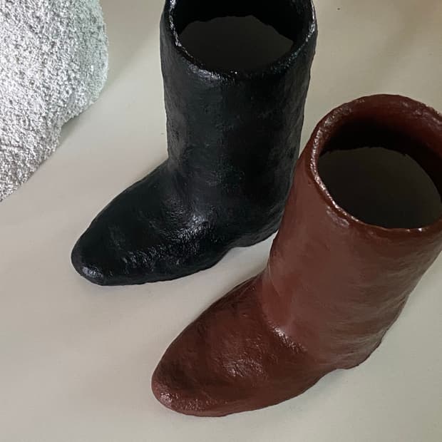 부츠 화병 / 검정 부츠