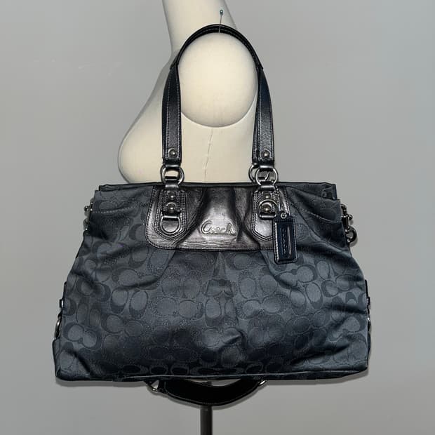 90ss COACH darkgray Shoulder bag