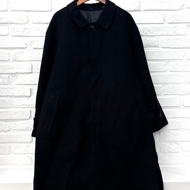 입생로랑 블랙 롱 모코트