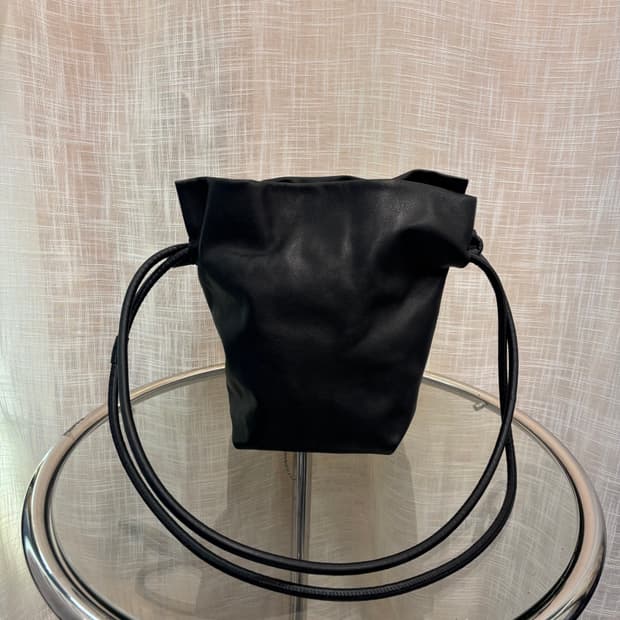 천연가죽 숄더백    