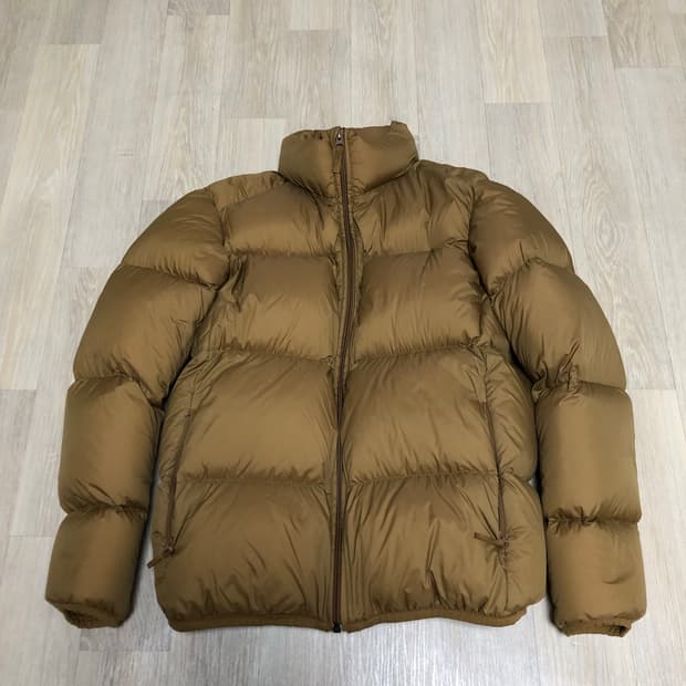 (L) 유니클로U  U 라이트웨이트 다운자켓 (봉태규 패딩) 봉패딩 카멜