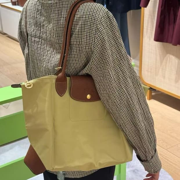 롱샴 르 플리아쥬 숄더백 롱핸들 토트백 M아보카도색