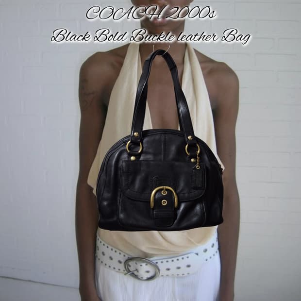 COACH 2000s Black Bold Buckle leather Ba