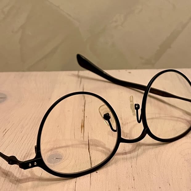 O&X New York 티타늄 원형 안경테